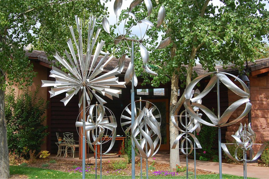 Examples of Kinetic Sculptures